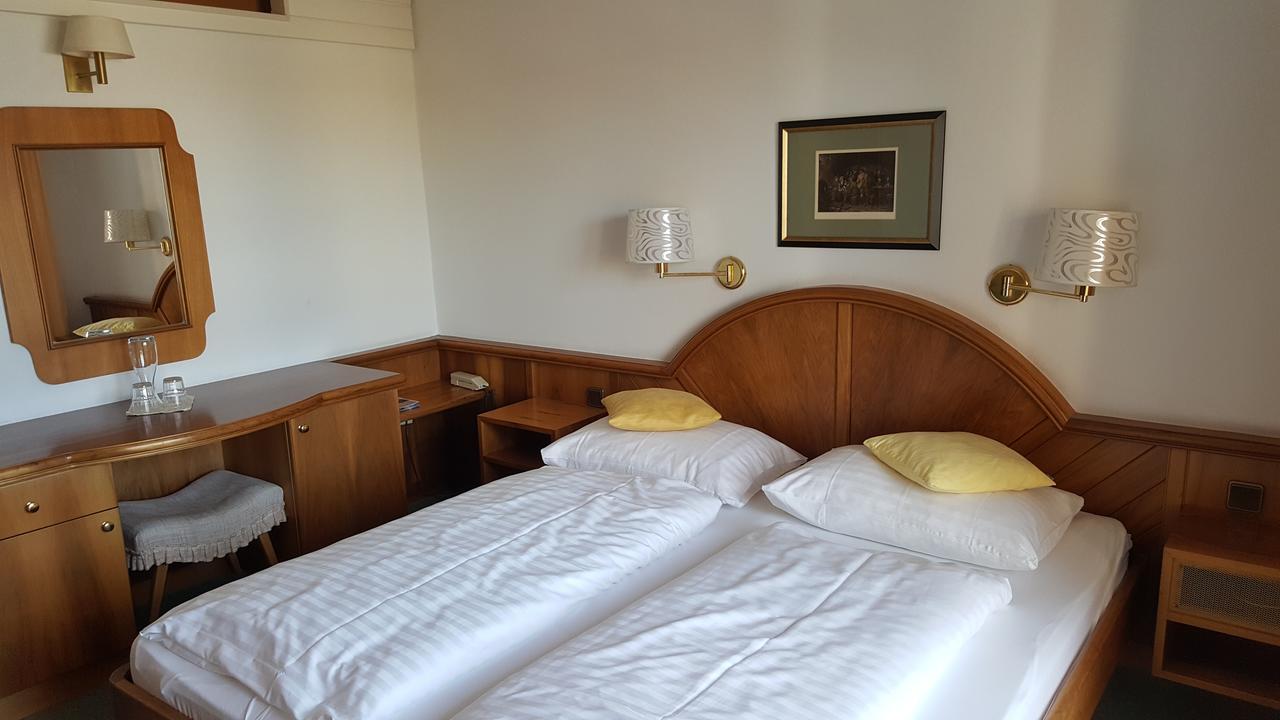 Hotel Kanz Филлах Экстерьер фото