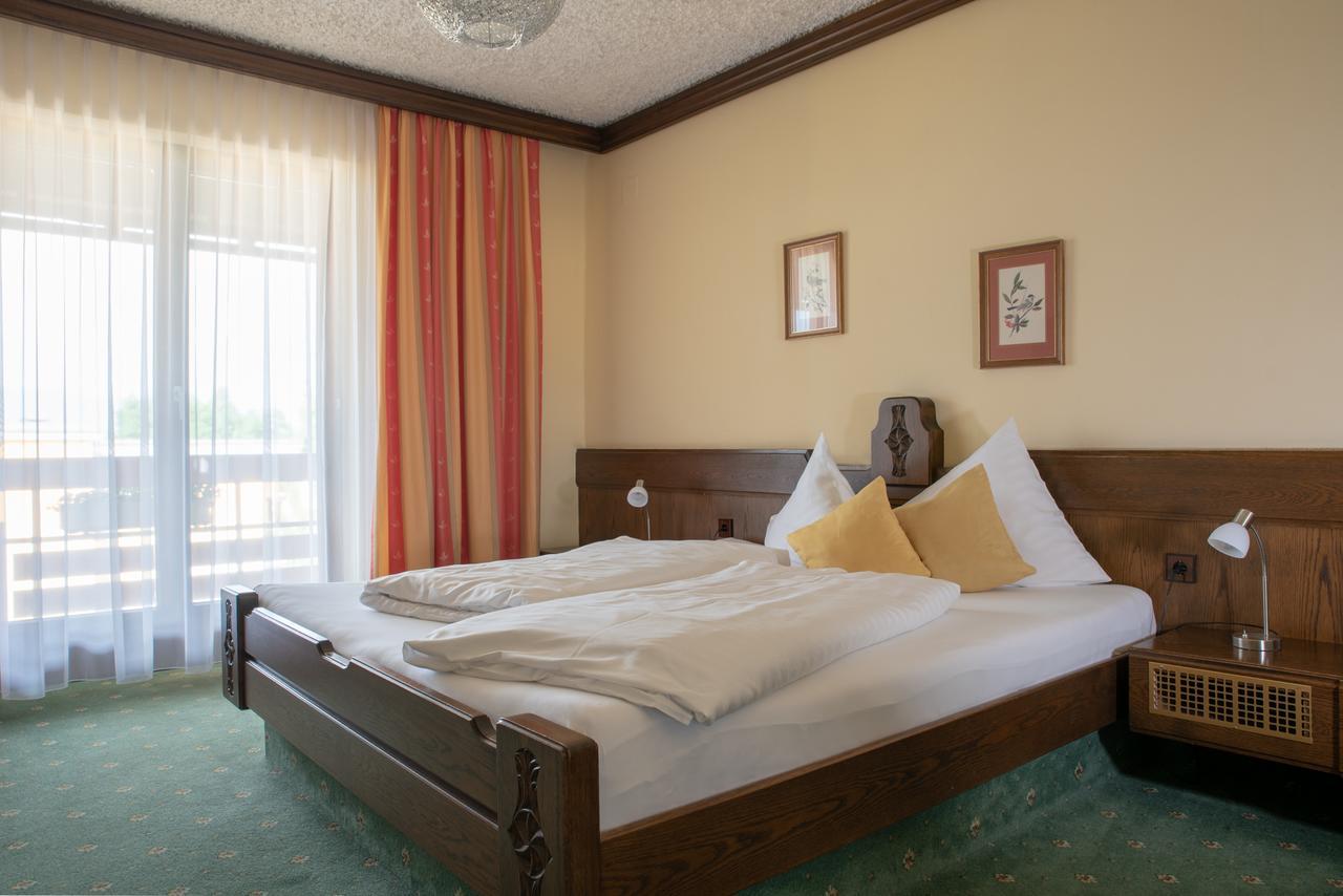 Hotel Kanz Филлах Экстерьер фото