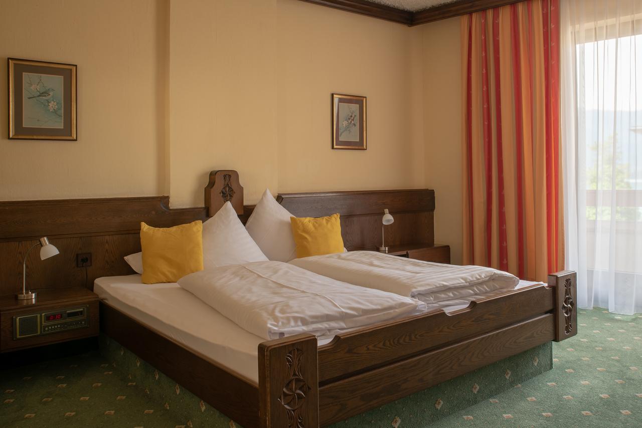 Hotel Kanz Филлах Экстерьер фото